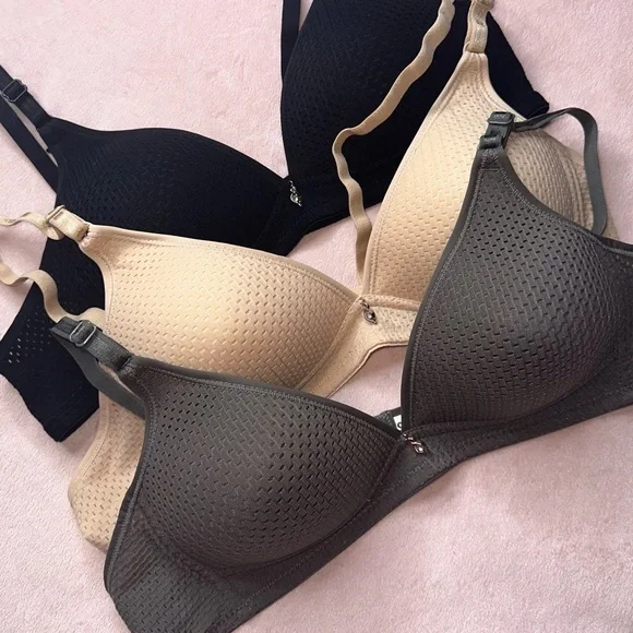 NWOT · 3-PACK NEUTRAL BRA TRIO W/ ADJUSTABLE STAPS · SIZE L (36B/38A) - Picture 5 of 10